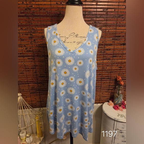 Tops - Sleeveless Daisy Print Tank Dress - Light Blue